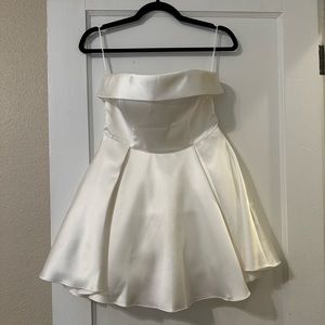 Meshki Strapless White Dress - Eileen